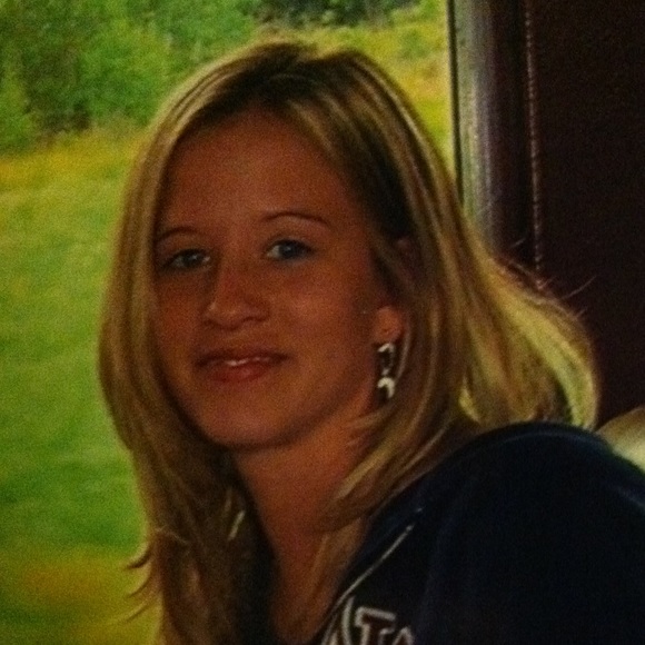 Meet your Posher, Michelle - Picture 1 of 1